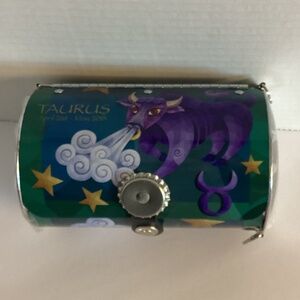 New Little Earth Taurus metal barrel purse w/original box & COA